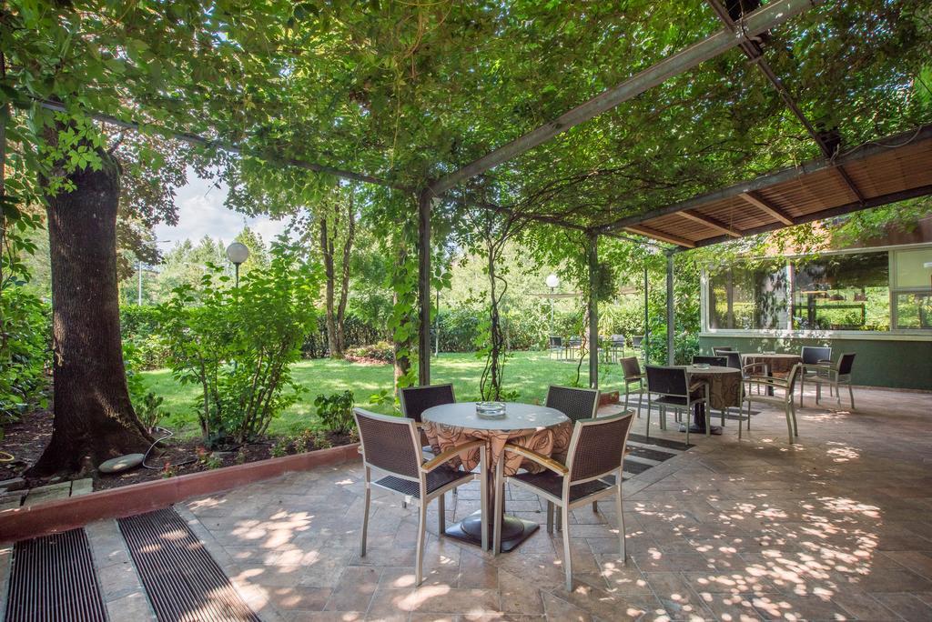 פורטה טרמה Hotel Santoli מראה חיצוני תמונה